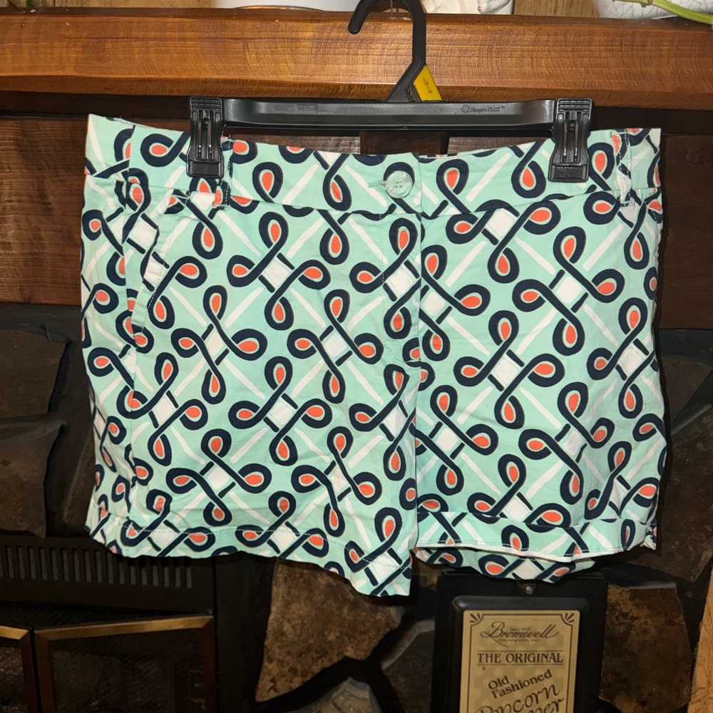 Crown & Ivy Mint Green Geometric Shorts